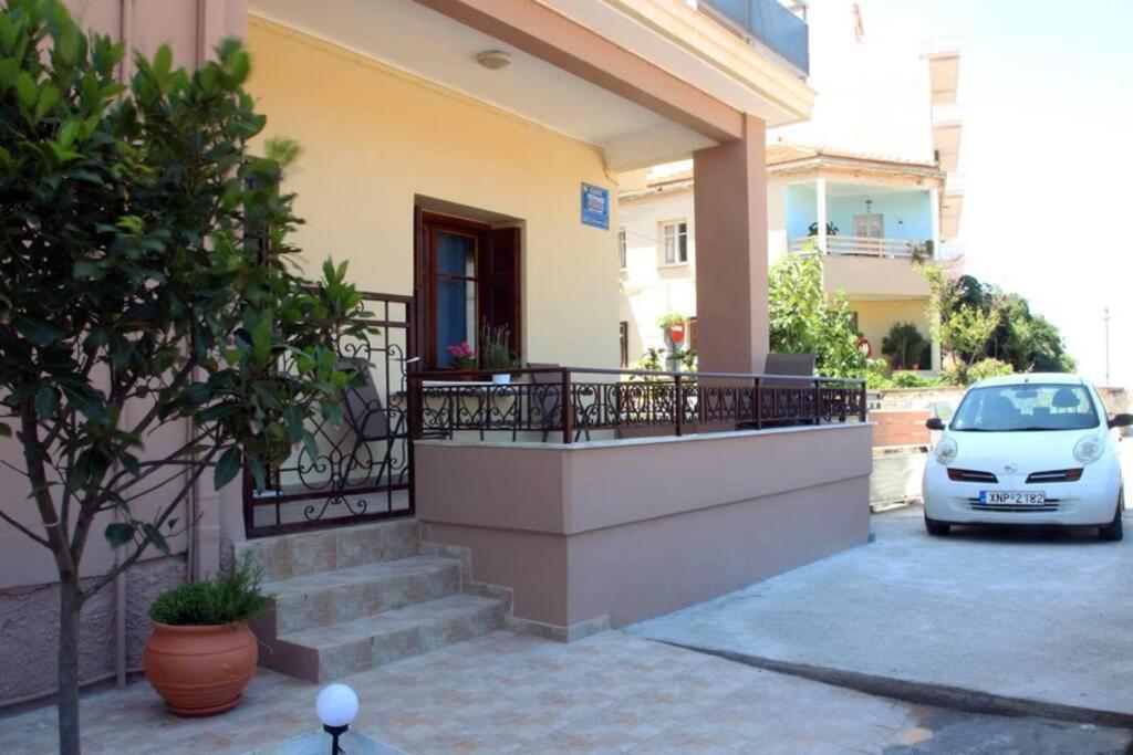 Daphne'S House Families Only Chrissi Akti Chania Exterior foto