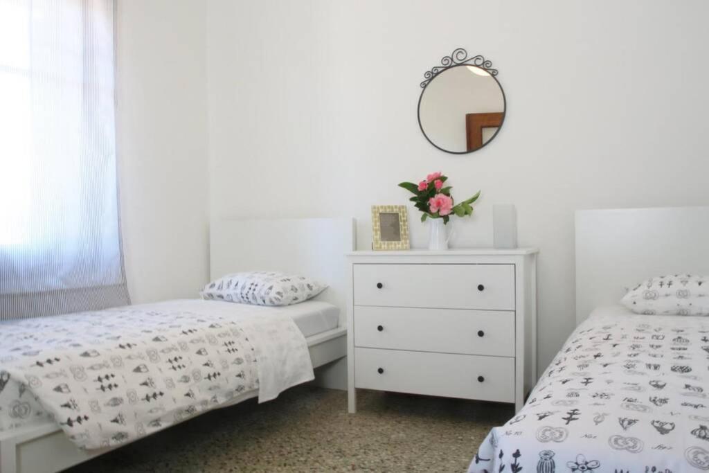 Daphne'S House Families Only Chrissi Akti Chania Exterior foto